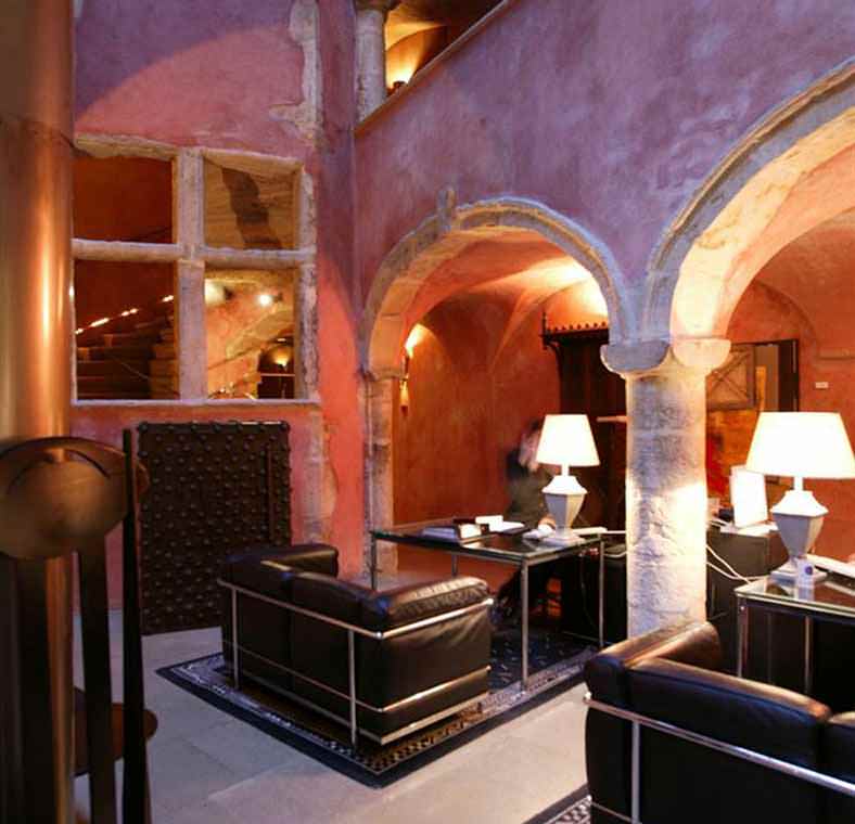 Best places to stay in France