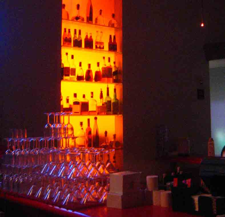 Los Angeles' top bars and clubs