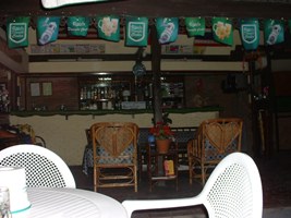 Pun Puns Bar/Lounge Area