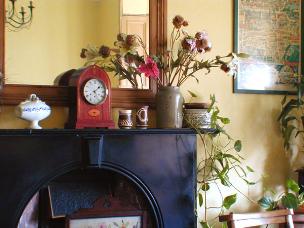 breakfast room