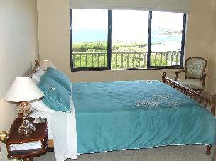 Queen upstairs bedroom