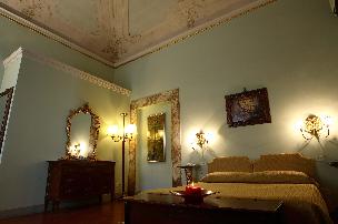 Deluxe Suite's Bedroom