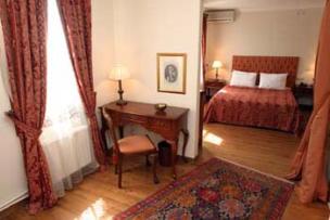 Suite room