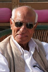 Papa of Fifu/Jitu a retired professor