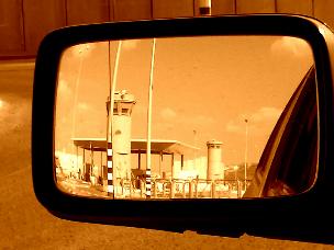 calandia check point to ramallah