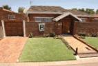 Thuto's B&B in Soweto