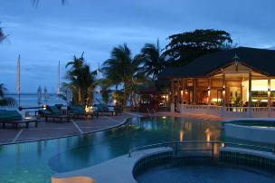 Pool & Restaurant