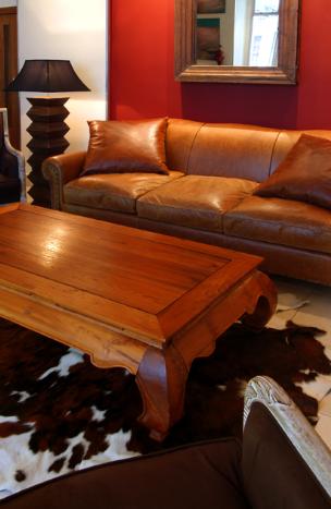 Hotel Lounge