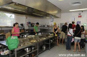 Guest kitchen