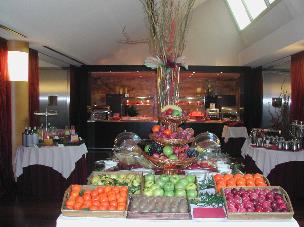 buffet breakfast