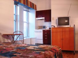 Studio 2 - 1 Double Bed