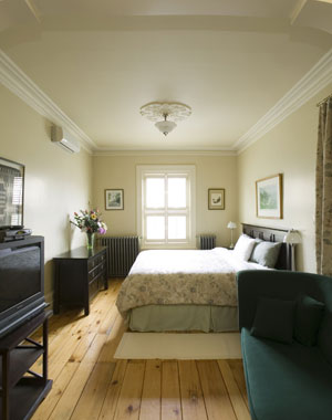 Room1