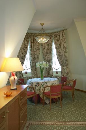 Princess Suite - living room