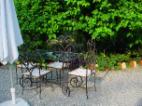 Breakfasts in the garden