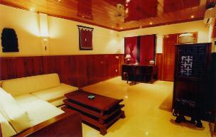 Suite Living Room