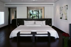 Grand Deluxe Palm Room