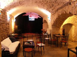 Blues sklep/Jazz club with Live music