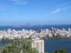 We are located literally between the famous beach of Ipanema (that string in the picture) and one of most beautiful postcards pictures of the Country, the gorgeous Lake Rodrigo de Freitas