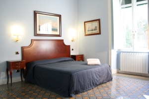 Double annexe with shared bathroom