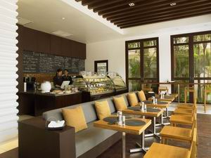 Cafe de la Paix