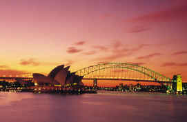 Only minutes to the Opera House and harbour