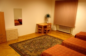 Quad room