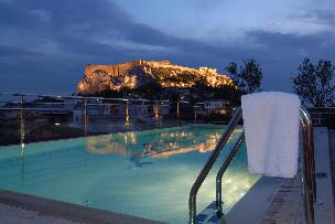 OUTDOOR SWIMMING POOL