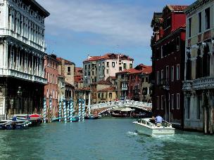 Bridge Guglie over Canal Cannaregio