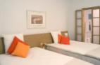 Twin bed room