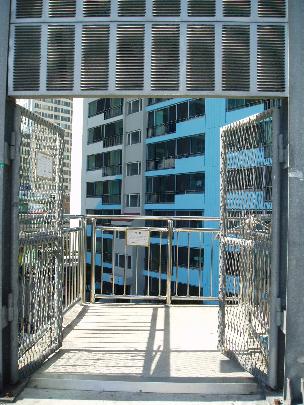 gate