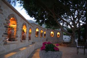 Surrounding place in stella's traditional
