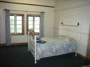 Metal Frame bed (shared Bathroom)