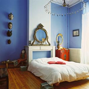 blue room