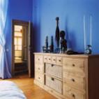 blue room 2