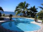 Tahiti Hotel a Pueu