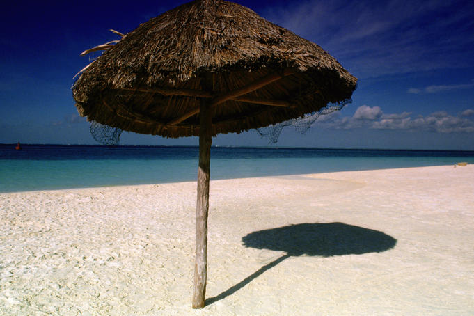 Exploring Mexico's Pacific and Caribbean coasts
