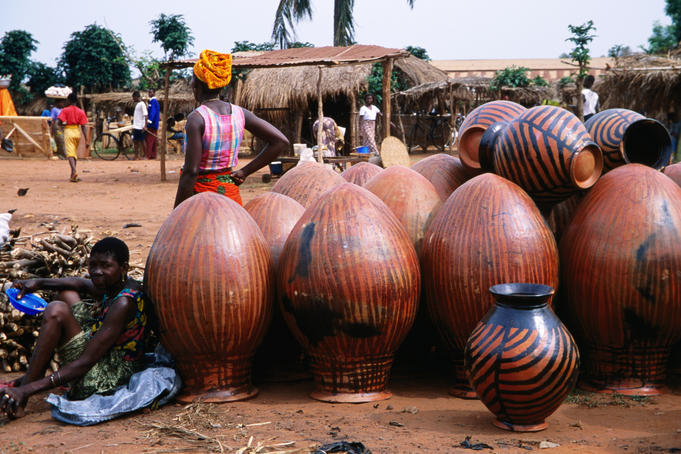 Water urns at the Vogan market.
