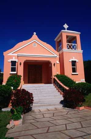 Facade of First Church in Navarene.