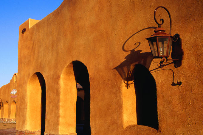 Traditional architecture at Mercado de la Mesilla.