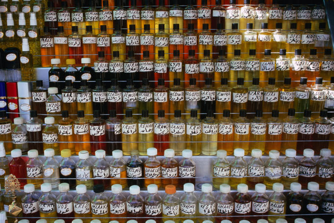 Essential oils for sale in Hamidiye Souq.