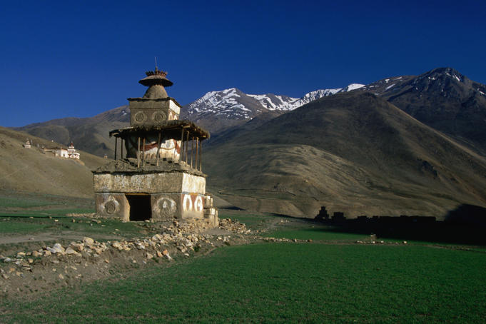 Entrance kani to Do Tarap village on Lower Dolpo trek.