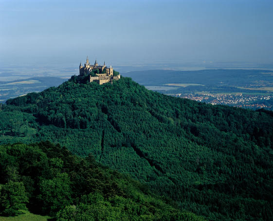 Germany Image Stuttgart Germany Hilltop Hohenzollern Castle in Stuttgart