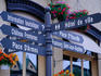 Street signs in downtown Quebec.