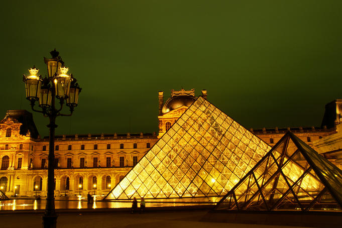 The Louvre: The Pyramid and Pavillon Richelieu at night - Paris, Region Parisienne