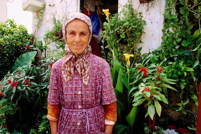 Elderly woman, Plaka.