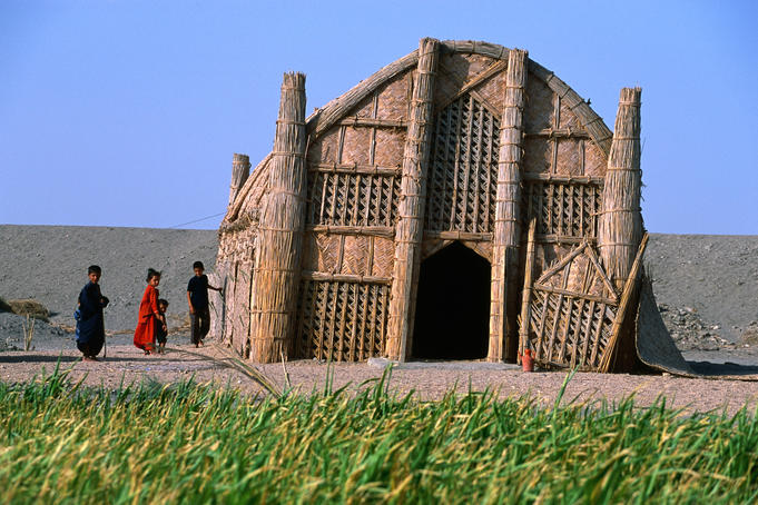Travel literature review: Baghdad Sketches