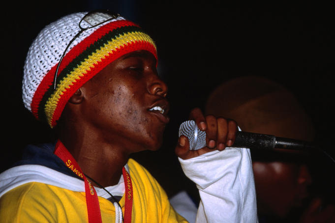 A hip hop artist performs in Lange.