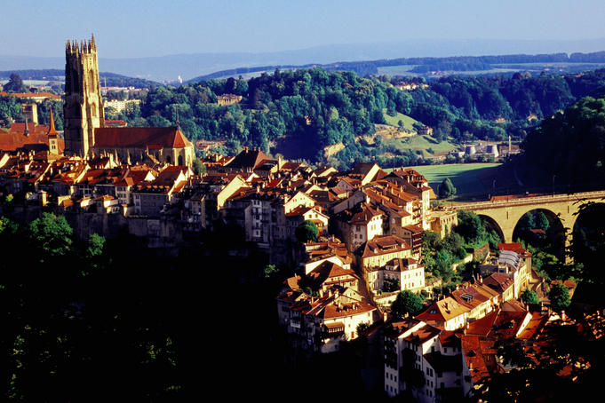 Cathedral and Zahringen Bridge from Chemin de Lorette.