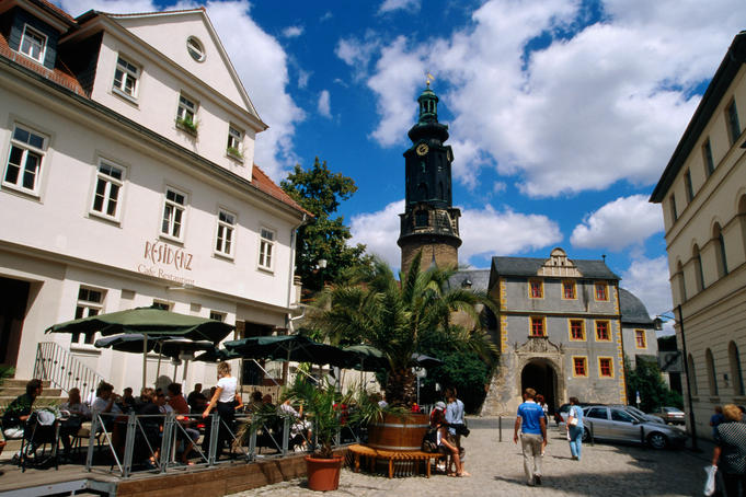 Travel literature review: The Bells in Their Silence