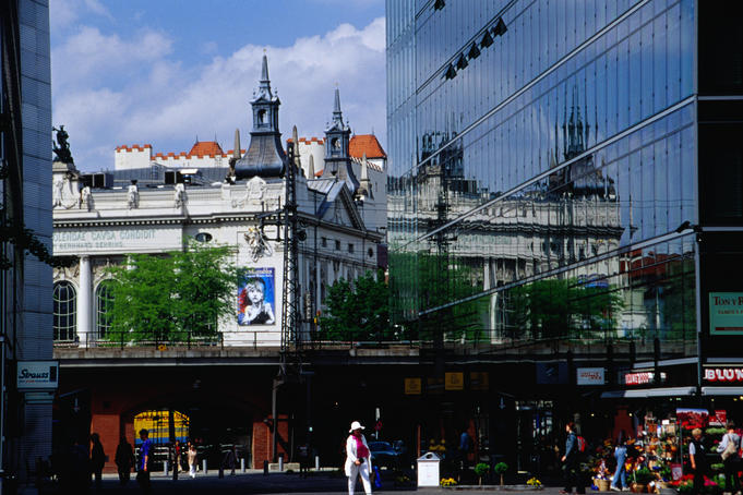 Modern and traditional buildings near Kudamm.